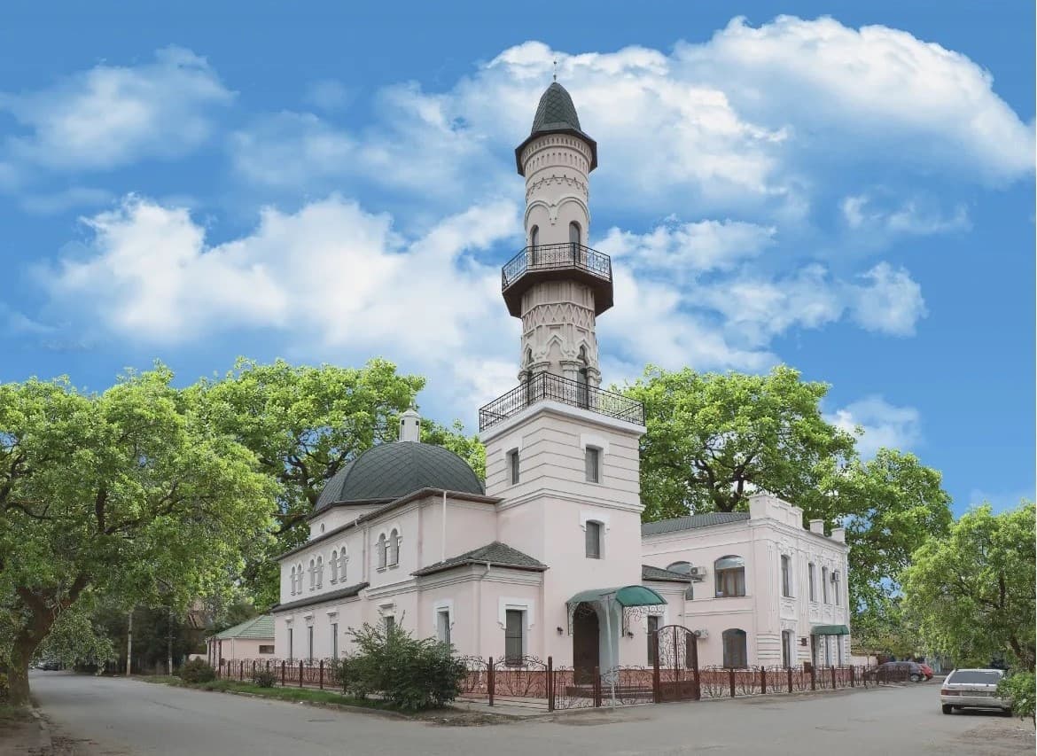 Исламский Астраханский коллежд
